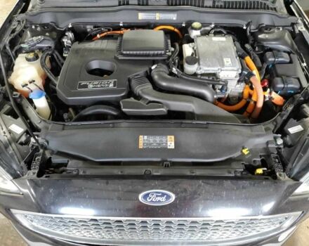 Чорний Форд Фьюжен, об'ємом двигуна 2 л та пробігом 122 тис. км за 13000 $, фото 4 на Automoto.ua