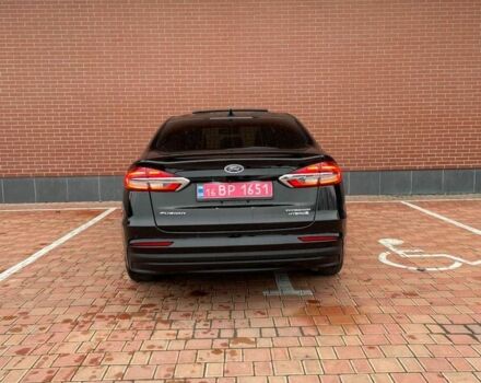 Чорний Форд Фьюжен, об'ємом двигуна 2 л та пробігом 127 тис. км за 14600 $, фото 3 на Automoto.ua