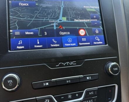 Черный Форд Фьюжн, объемом двигателя 2 л и пробегом 124 тыс. км за 15500 $, фото 4 на Automoto.ua