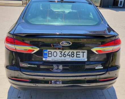 Чорний Форд Фьюжен, об'ємом двигуна 1.5 л та пробігом 27 тис. км за 13500 $, фото 4 на Automoto.ua