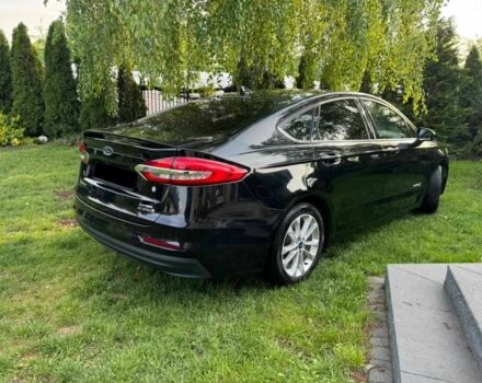 Черный Форд Фьюжн, объемом двигателя 2 л и пробегом 129 тыс. км за 8900 $, фото 2 на Automoto.ua