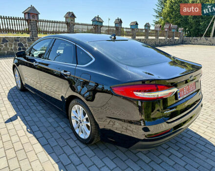 Черный Форд Фьюжн, объемом двигателя 2 л и пробегом 135 тыс. км за 17500 $, фото 7 на Automoto.ua