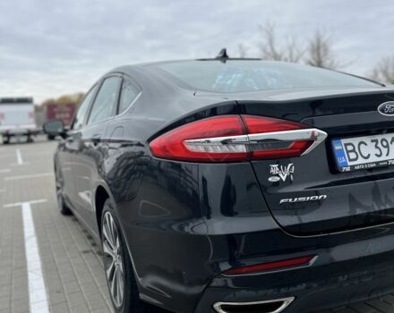 Черный Форд Фьюжн, объемом двигателя 2 л и пробегом 183 тыс. км за 13100 $, фото 4 на Automoto.ua