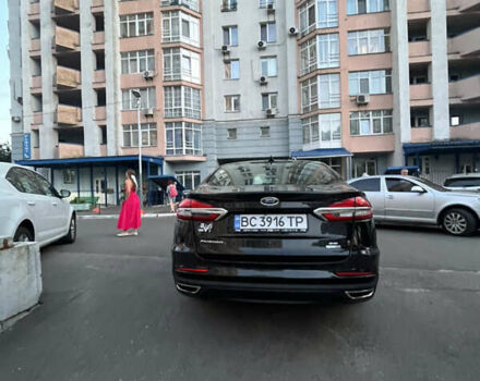 Черный Форд Фьюжн, объемом двигателя 2 л и пробегом 177 тыс. км за 14200 $, фото 5 на Automoto.ua