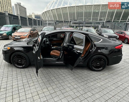 Форд Фьюжн 2020 в Киеве на Automoto.ua Черный Форд Фьюжн, объемом двигателя 2 л и пробегом 59 тыс. км за 18200 $, фото 16 на Automoto.ua