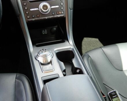 Черный Форд Фьюжн, объемом двигателя 2 л и пробегом 41 тыс. км за 15000 $, фото 18 на Automoto.ua