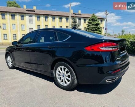 Форд Фьюжн 2020 в Днепре (Днепропетровске) на Automoto.ua Черный Форд Фьюжн, объемом двигателя 2 л и пробегом 45 тыс. км за 14900 $, фото 11 на Automoto.ua