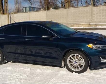 Черный Форд Фьюжн, объемом двигателя 2 л и пробегом 82 тыс. км за 17999 $, фото 1 на Automoto.ua