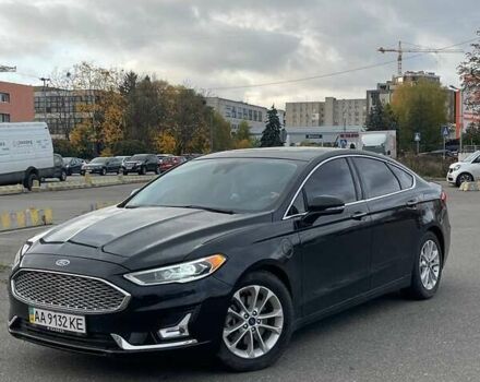 Форд Фьюжн 2020 в Киеве на Automoto.ua Черный Форд Фьюжн, объемом двигателя 2 л и пробегом 71 тыс. км за 19300 $, фото 4 на Automoto.ua