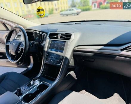 Черный Форд Фьюжн, объемом двигателя 2 л и пробегом 45 тыс. км за 15750 $, фото 60 на Automoto.ua
