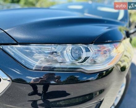 Черный Форд Фьюжн, объемом двигателя 2 л и пробегом 45 тыс. км за 14950 $, фото 24 на Automoto.ua