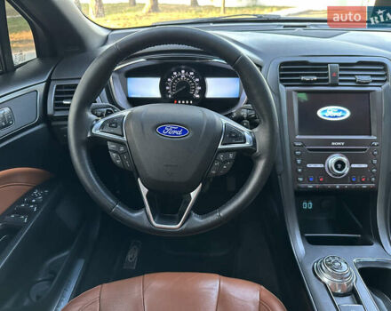 Черный Форд Фьюжн, объемом двигателя 2 л и пробегом 64 тыс. км за 17900 $, фото 14 на Automoto.ua