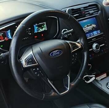 Форд Фьюжн 2020 в Киеве на Automoto.ua Черный Форд Фьюжн, объемом двигателя 2 л и пробегом 71 тыс. км за 19300 $, фото 10 на Automoto.ua