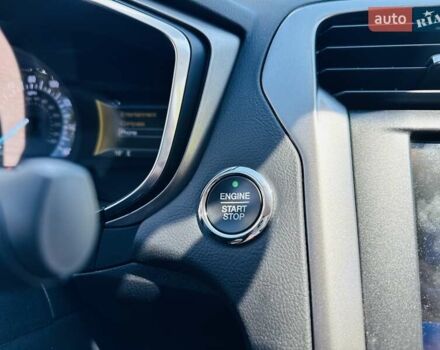 Черный Форд Фьюжн, объемом двигателя 2 л и пробегом 45 тыс. км за 14950 $, фото 55 на Automoto.ua