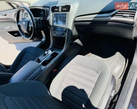 Черный Форд Фьюжн, объемом двигателя 2 л и пробегом 45 тыс. км за 14950 $, фото 28 на Automoto.ua