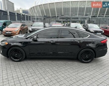Форд Фьюжн 2020 в Киеве на Automoto.ua Черный Форд Фьюжн, объемом двигателя 2 л и пробегом 59 тыс. км за 18200 $, фото 3 на Automoto.ua
