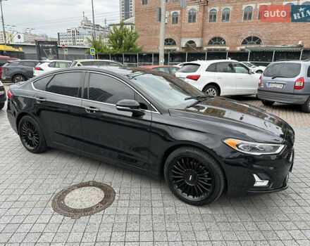 Форд Фьюжн 2020 в Киеве на Automoto.ua Черный Форд Фьюжн, объемом двигателя 2 л и пробегом 59 тыс. км за 18200 $, фото 8 на Automoto.ua