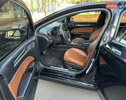 Черный Форд Фьюжн, объемом двигателя 2 л и пробегом 64 тыс. км за 17900 $, фото 8 на Automoto.ua