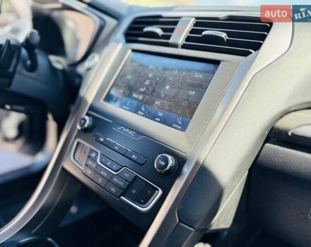 Форд Фьюжн 2020 в Днепре (Днепропетровске) на Automoto.ua Черный Форд Фьюжн, объемом двигателя 2 л и пробегом 45 тыс. км за 14900 $, фото 62 на Automoto.ua
