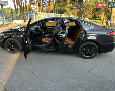 Черный Форд Фьюжн, объемом двигателя 2 л и пробегом 64 тыс. км за 17900 $, фото 6 на Automoto.ua