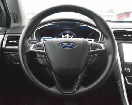 Черный Форд Фьюжн, объемом двигателя 2 л и пробегом 120 тыс. км за 9000 $, фото 5 на Automoto.ua