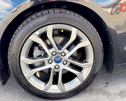 Черный Форд Фьюжн, объемом двигателя 2 л и пробегом 145 тыс. км за 14500 $, фото 6 на Automoto.ua