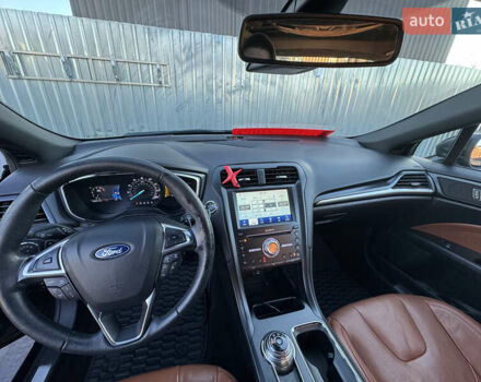 Черный Форд Фьюжн, объемом двигателя 2 л и пробегом 139 тыс. км за 15500 $, фото 16 на Automoto.ua