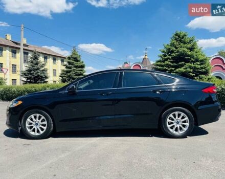 Черный Форд Фьюжн, объемом двигателя 2 л и пробегом 45 тыс. км за 15750 $, фото 11 на Automoto.ua