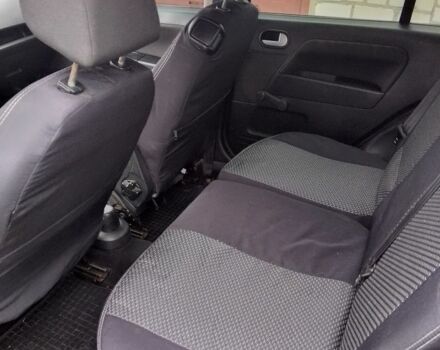 Чорний Форд Фьюжен, об'ємом двигуна 1.4 л та пробігом 212 тис. км за 5400 $, фото 8 на Automoto.ua