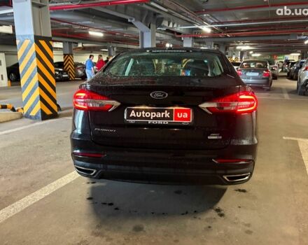 Черный Форд Фьюжн, объемом двигателя 2 л и пробегом 122 тыс. км за 12890 $, фото 5 на Automoto.ua