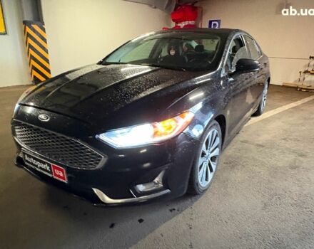 Черный Форд Фьюжн, объемом двигателя 2 л и пробегом 122 тыс. км за 12890 $, фото 1 на Automoto.ua
