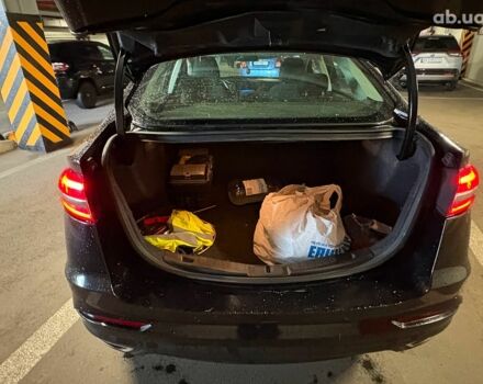 Черный Форд Фьюжн, объемом двигателя 2 л и пробегом 122 тыс. км за 12890 $, фото 6 на Automoto.ua