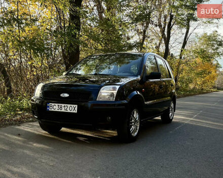 Форд Фьюжн 2002 в Хмельницком на Automoto.ua Черный Форд Фьюжн, объемом двигателя 1.6 л и пробегом 207 тыс. км за 4200 $, фото 1 на Automoto.ua