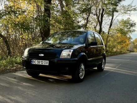 Форд Фьюжен 2002 у Хмельницькому на Automoto.ua Чорний Форд Фьюжен, об'ємом двигуна 1.6 л та пробігом 207 тис. км за 4200 $, фото 1 на Automoto.ua