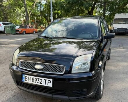 Чорний Форд Фьюжен, об'ємом двигуна 1.4 л та пробігом 190 тис. км за 4200 $, фото 1 на Automoto.ua