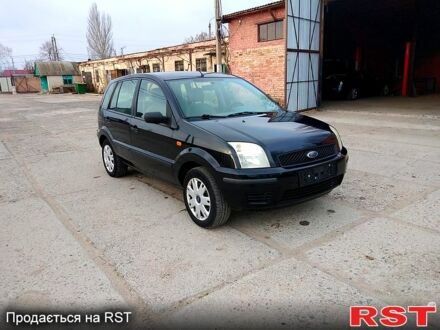 Форд Фьюжен 2005 у Миколаєві на Automoto.ua Чорний Форд Фьюжен, об'ємом двигуна 14 л та пробігом 215 тис. км за 4900 $, фото 1 на Automoto.ua