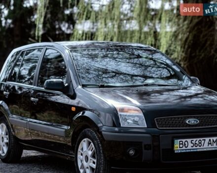 Черный Форд Фьюжн, объемом двигателя 1.4 л и пробегом 201 тыс. км за 4200 $, фото 1 на Automoto.ua