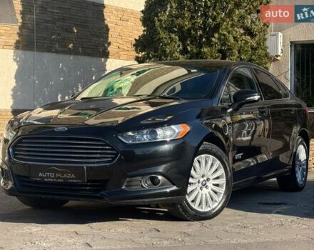 Чорний Форд Фьюжен, об'ємом двигуна 2 л та пробігом 192 тис. км за 10900 $, фото 1 на Automoto.ua