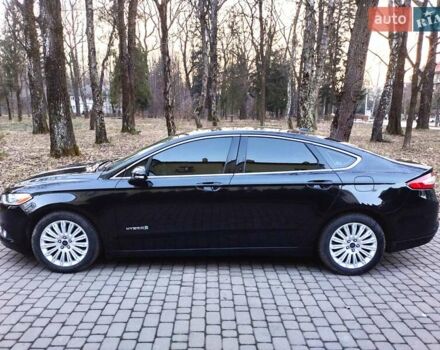 Чорний Форд Фьюжен, об'ємом двигуна 2 л та пробігом 238 тис. км за 12500 $, фото 1 на Automoto.ua