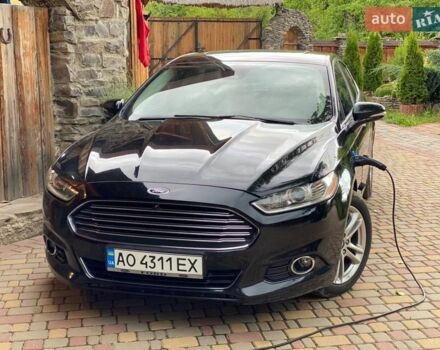Чорний Форд Фьюжен, об'ємом двигуна 2 л та пробігом 175 тис. км за 15990 $, фото 1 на Automoto.ua