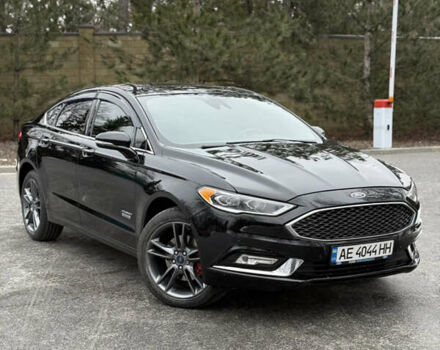 Черный Форд Фьюжн, объемом двигателя 2 л и пробегом 92 тыс. км за 18500 $, фото 1 на Automoto.ua