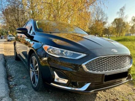 Форд Фьюжн 2016 в Киеве на Automoto.ua Черный Форд Фьюжн, объемом двигателя 0 л и пробегом 96 тыс. км за 6100 $, фото 1 на Automoto.ua