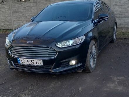 Чорний Форд Фьюжен, об'ємом двигуна 2 л та пробігом 130 тис. км за 10500 $, фото 1 на Automoto.ua