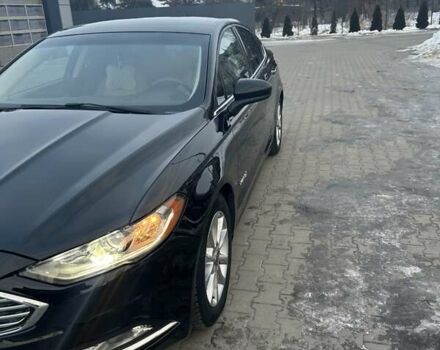 Черный Форд Фьюжн, объемом двигателя 2 л и пробегом 106 тыс. км за 13800 $, фото 1 на Automoto.ua