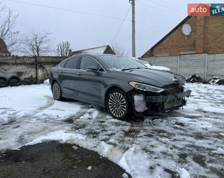 Чорний Форд Фьюжен, об'ємом двигуна 2 л та пробігом 225 тис. км за 8200 $, фото 1 на Automoto.ua