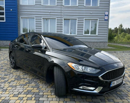 Черный Форд Фьюжн, объемом двигателя 2 л и пробегом 190 тыс. км за 14500 $, фото 1 на Automoto.ua
