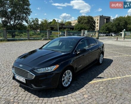 Черный Форд Фьюжн, объемом двигателя 2 л и пробегом 160 тыс. км за 14000 $, фото 1 на Automoto.ua