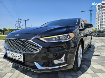 Форд Фьюжн 2018 в Киеве на Automoto.ua Черный Форд Фьюжн, объемом двигателя 0 л и пробегом 68 тыс. км за 19850 $, фото 1 на Automoto.ua