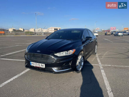 Чорний Форд Фьюжен, об'ємом двигуна 2 л та пробігом 151 тис. км за 16000 $, фото 1 на Automoto.ua