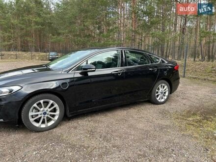 Форд Фьюжен 2019 у Одесі на Automoto.ua Чорний Форд Фьюжен, об'ємом двигуна 2 л та пробігом 60 тис. км за 21000 $, фото 1 на Automoto.ua